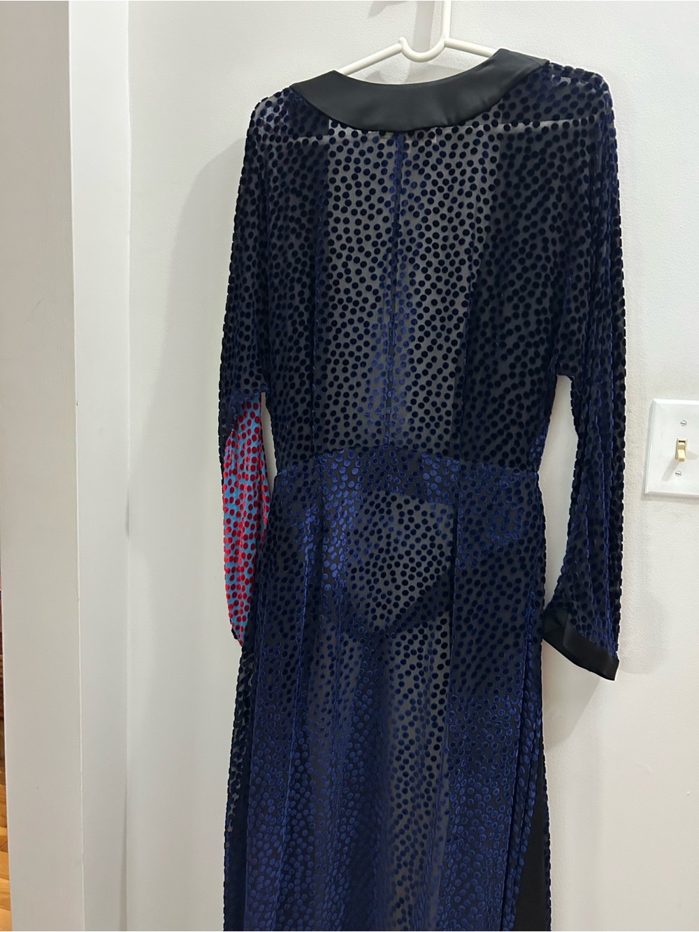 Diane Von Furstenberg Burnout Velvet Kimono Wrap Dress Size Medium - Picture 4 of 9